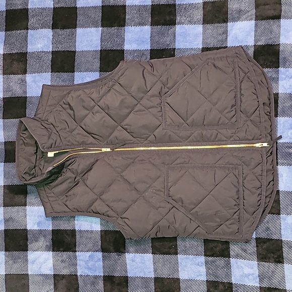 Vintage. J.Crew. Puffer Vest. Full-zip. Women's size Small. - Picture 1 of 15